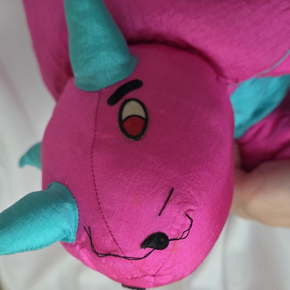 Hot Pink dinosaur nylon plush vintage 1990s international silver Loose Thread - Picture 6 of 17
